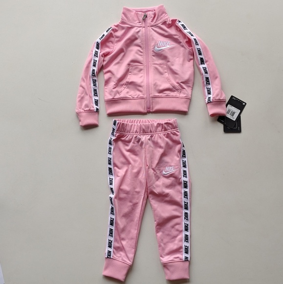 toddler girl nike sweatsuit
